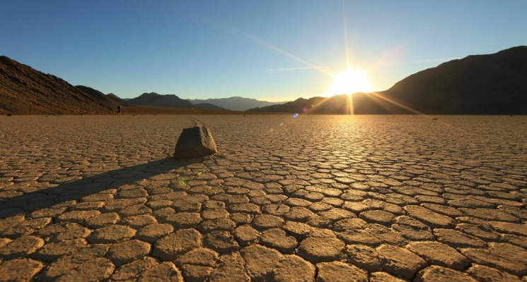Максимальная температура на Земле. Долина Смерти в США — одно из самых жарких мест на Земле. Фото.