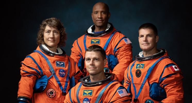 Кто полетит на Луну в 2024 году и сколько это будет стоить. Участники миссии «Артемида-2»: Кристина Кук, Виктор Гловер, Рид Уайсмен и Джереми Хансен. Фото.