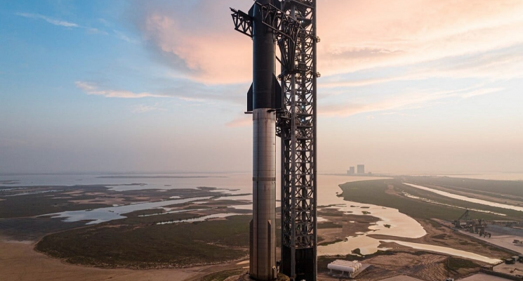 Может ли SpaceX Starship Илона Маска потерпеть такую же неудачу, как советская ракета H-1. SpaceX Starship — самая большая ракета в истории человечества. Фото.