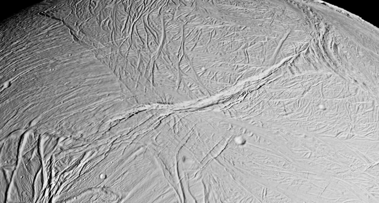 Сколько продлится космическая миссия «Вояджер». Благодаря миссии «Вояджер», человечество узнало, как выглядит Энцелад. Фото.