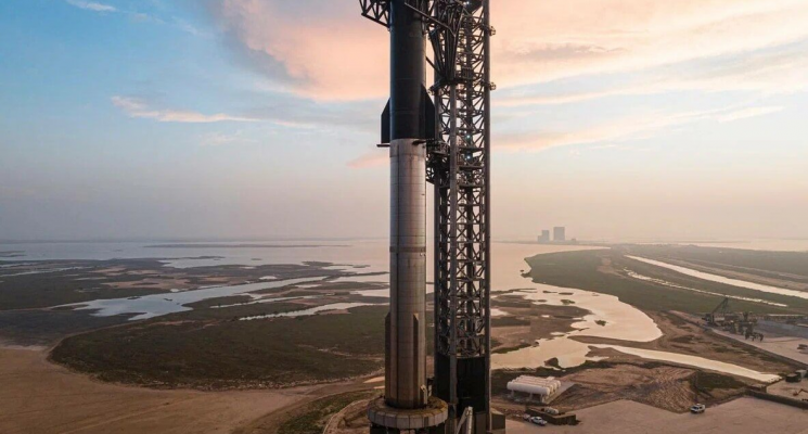 Запуск гигантской ракеты SpaceX Starship 17 апреля: покорение Марса становится ближе. В 15:15 дня 17 апреля должен состояться запуск ракеты Starship Super Heavy. Фото.